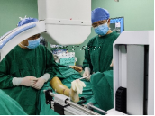 CO接骨机器人辅助复位治疗高能量损伤Pilon骨折一例